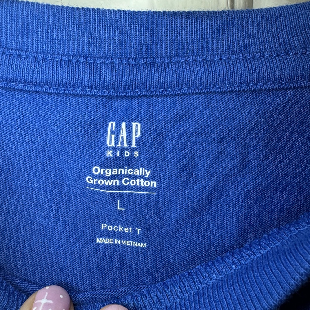 NWT Gap kids boy’s long sleeved top - Picture 3 of 6